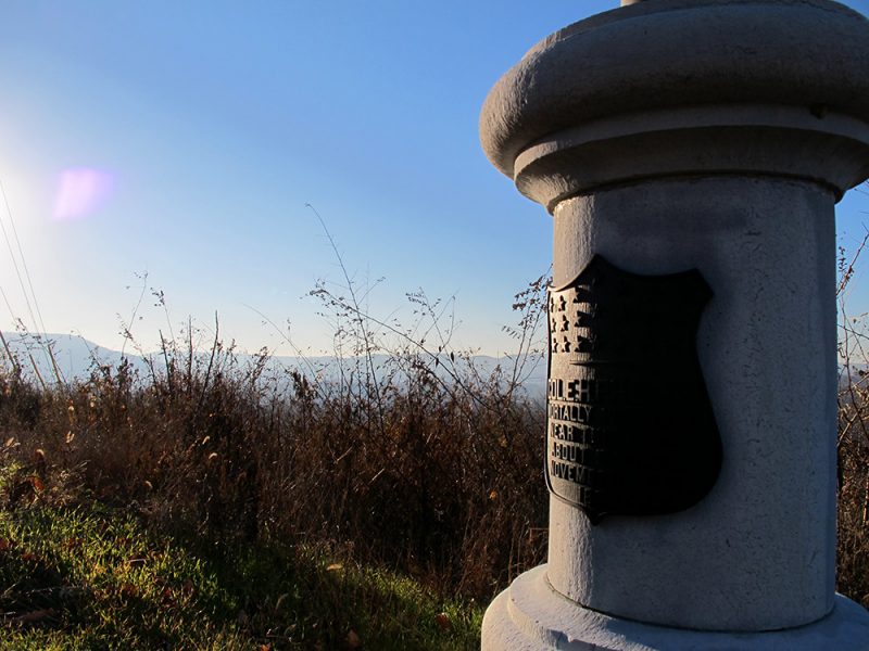 Battles for Chattanooga: [2014] Close-up of the Phelps Monument along Crest Road